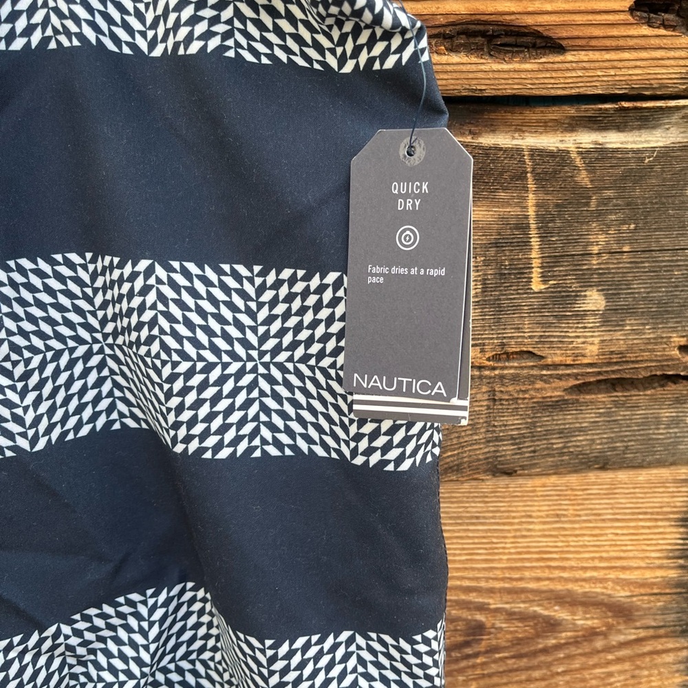 NAUTICA | NWT Navy Stripe Swim Trunks XXL - Picture 3 of 5